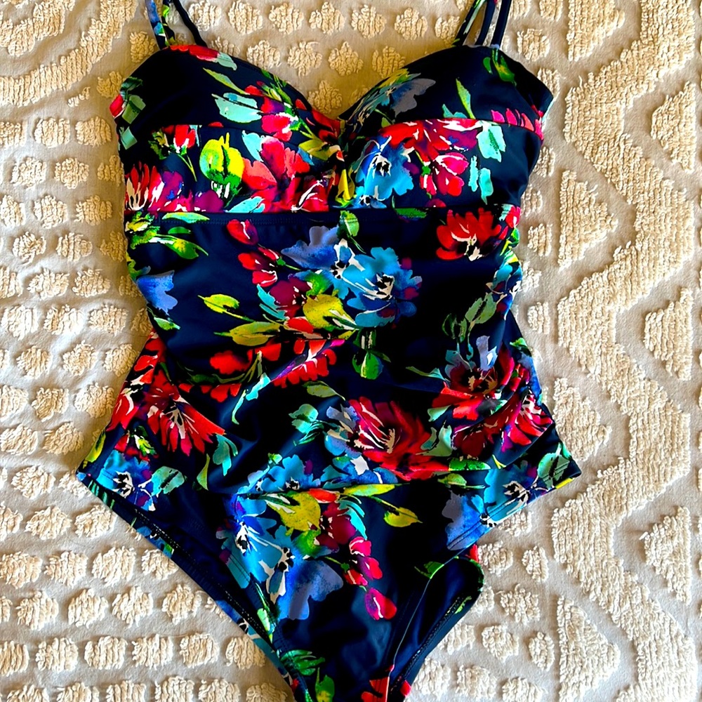 XL one Piece
